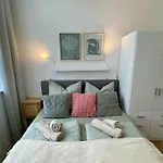 Διαμέρισμα City-apartment Fuer Geniesser Mit Schoener Terrasse *