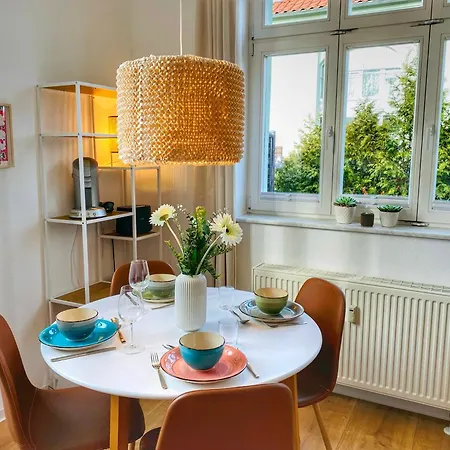 City-apartment Fuer Geniesser Mit Schoener Terrasse アパート