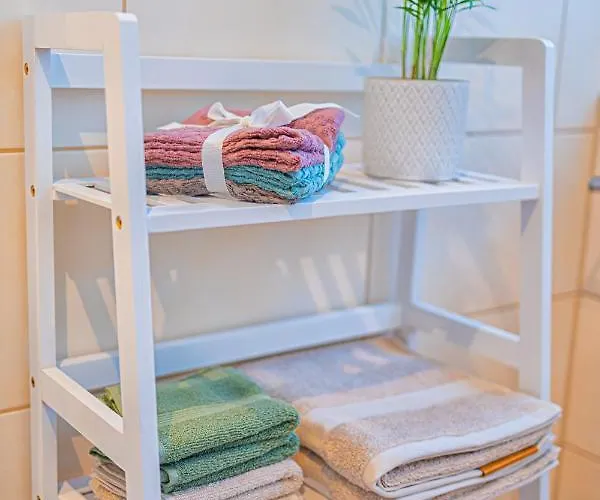 City-apartment Fuer Geniesser Mit Schoener Terrasse شقة