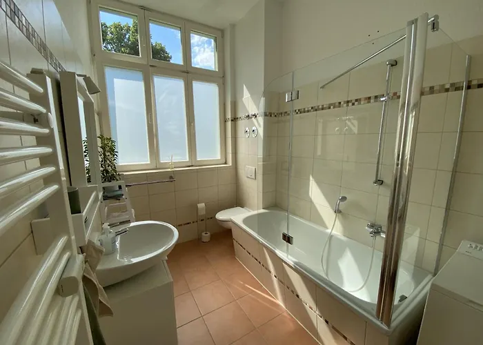 City-apartment Fuer Geniesser Mit Schoener Terrasse マクデブルク