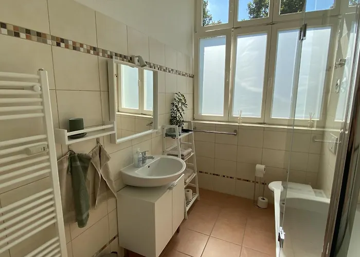 City-apartment Fuer Geniesser Mit Schoener Terrasse * Maagdenburg